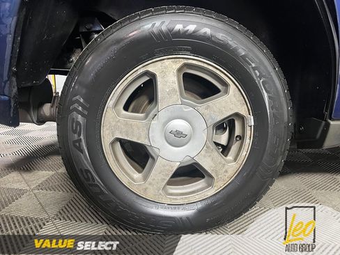 Used 2004 Chevrolet TrailBlazer LS w/ LS Preferred Equipment Group AWD/4WD image 26
