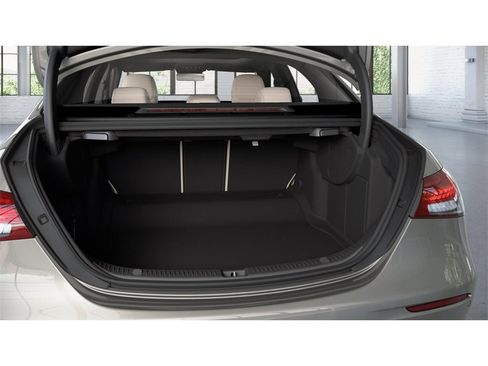 Certified 2022 Mercedes-Benz E 350 4MATIC Sedan image 7