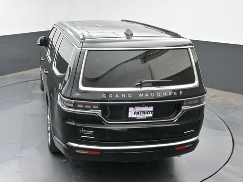 Used 2023 Jeep Grand Wagoneer Series II AWD/4WD image 29