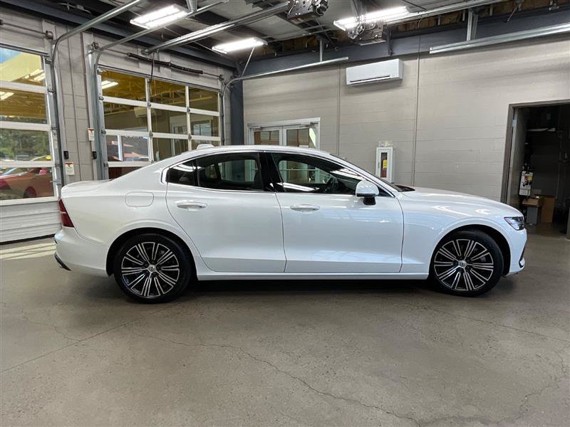 Used 2021 Volvo S60 T8 Inscription AWD/4WD image 6