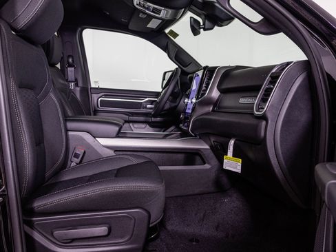 New 2026 RAM 1500 Big Horn AWD/4WD image 40