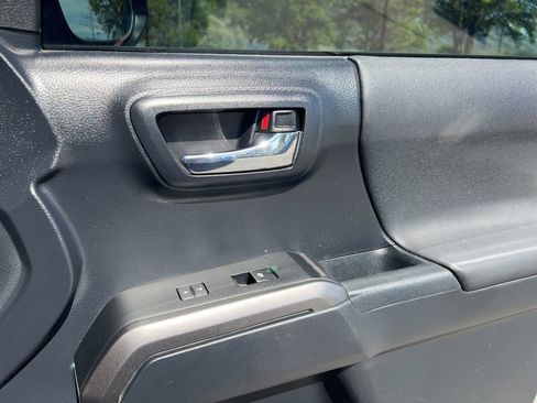 Used 2019 Toyota Tacoma TRD Pro w/ Desert Air Intake Package AWD/4WD image 17