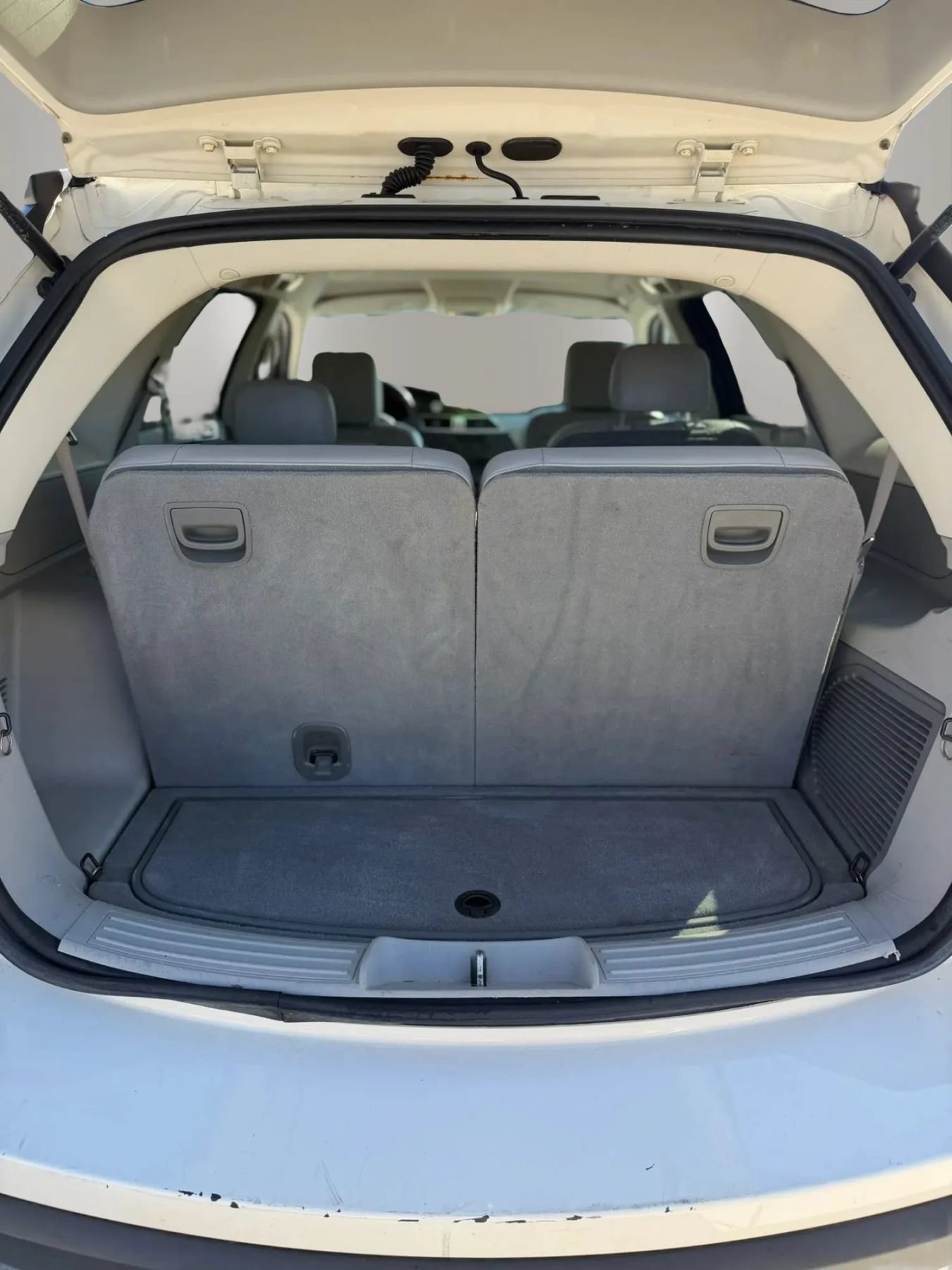Used 2007 Chrysler Pacifica Touring FWD image 9