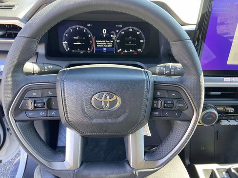 New 2026 Toyota 4Runner TRD Off-Road Premium image 25