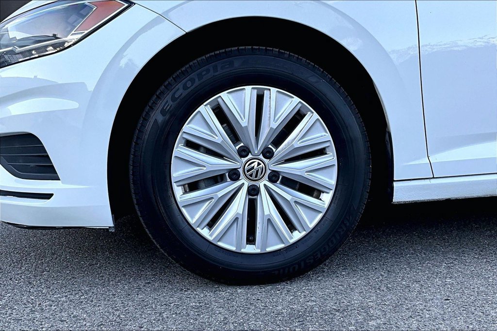 Used 2019 Volkswagen Jetta S w/ Driver Assistance Package FWD image 34