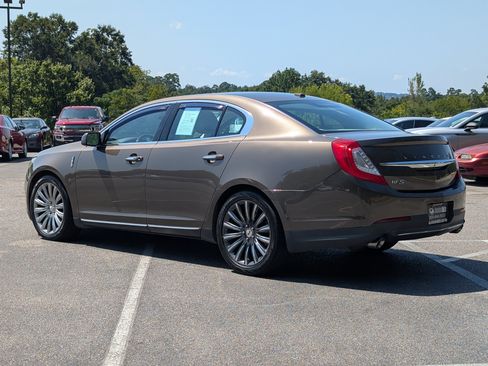 Used 2015 Lincoln MKS w/ Equipment Group 101A FWD image 5