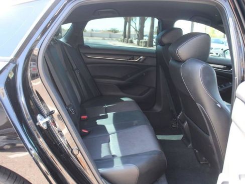 Used 2020 Honda Accord Sport image 16