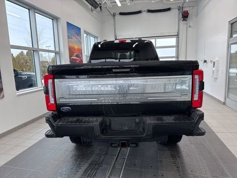 Used 2024 Ford F350 Platinum image 6