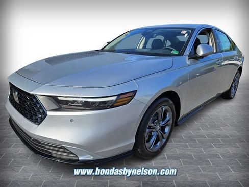 New 2025 Honda Accord EX-L image 3