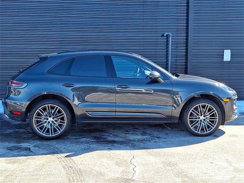 New 2025 Porsche Macan image 8