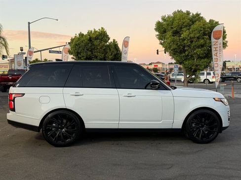 Used 2019 Land Rover Range Rover HSE AWD/4WD image 18