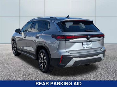 Used 2026 Volkswagen Tiguan S FWD image 3