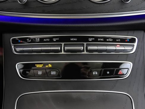 Used 2022 Mercedes-Benz E 53 AMG 4MATIC Sedan image 19