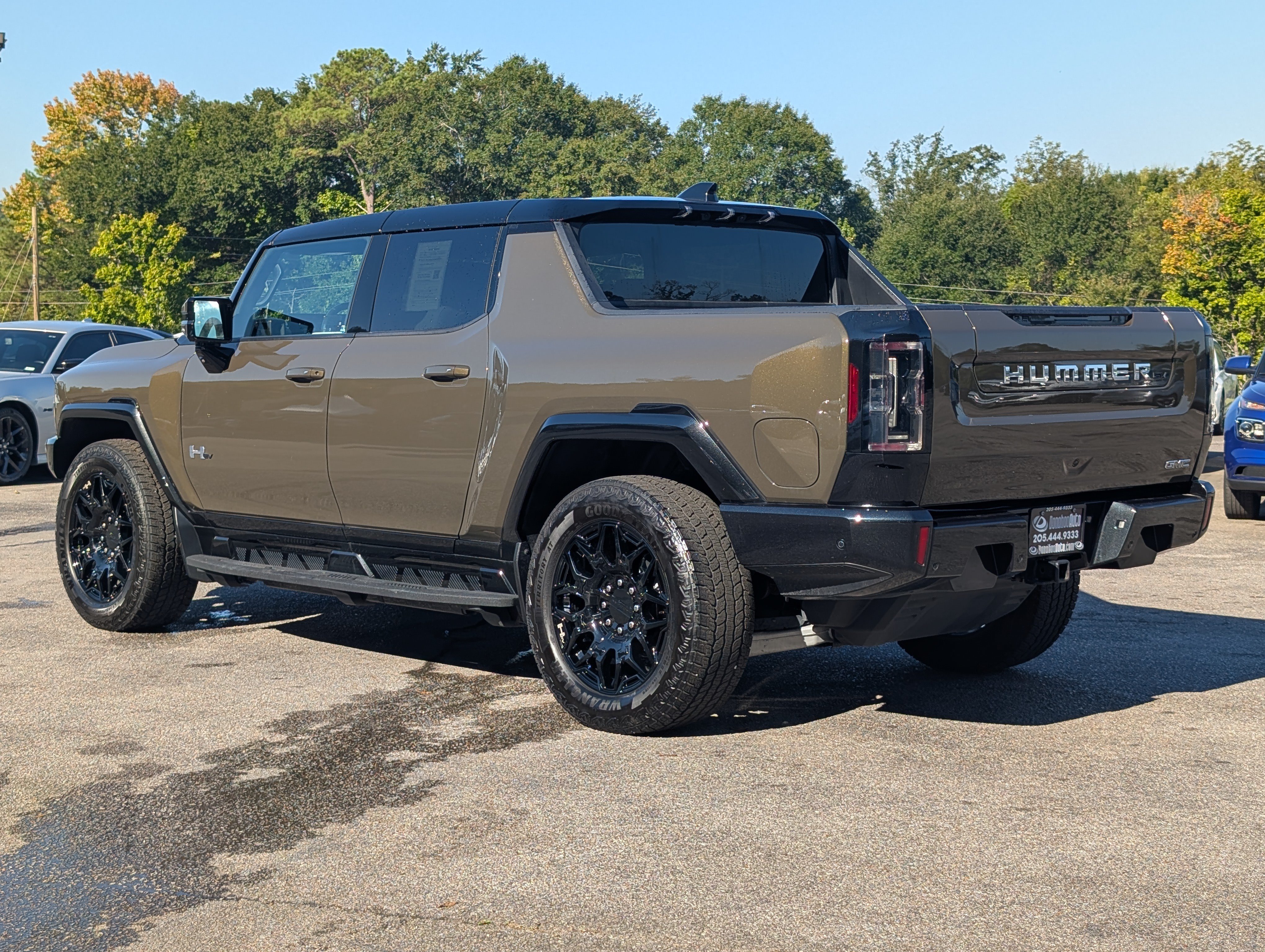 Used 2025 GMC Hummer EV 2X AWD/4WD image 7