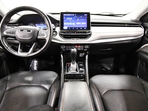 Used 2022 Jeep Compass Limited AWD/4WD image 3