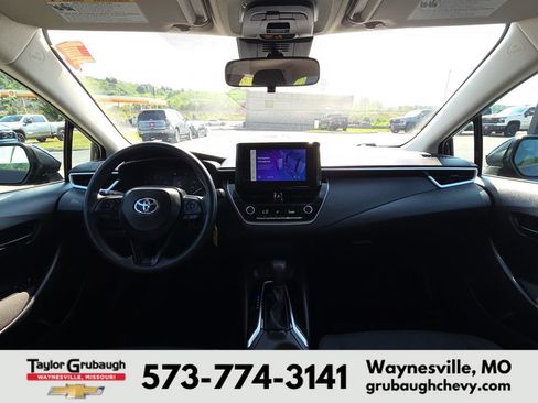 Used 2024 Toyota Corolla LE FWD image 29