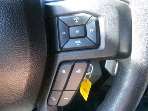 Used 2017 Ford F150 XL w/ Equipment Group 101A Mid RWD image 18