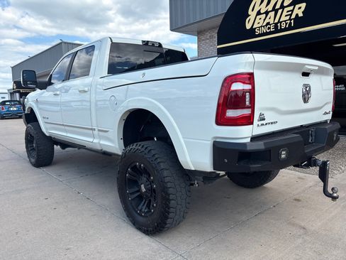 Used 2024 RAM 2500 Limited image 14