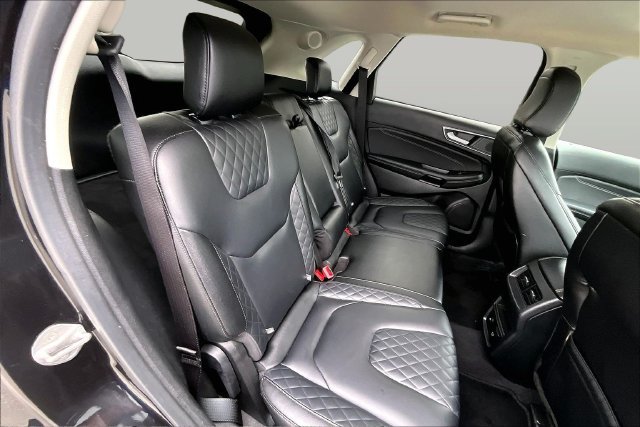 Used 2024 Ford Edge Titanium AWD/4WD image 29
