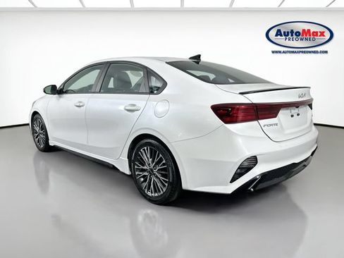 Used 2022 Kia Forte GT-Line w/ GT-Line Premium Package FWD image 6