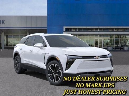 New 2025 Chevrolet Blazer EV LT image 7
