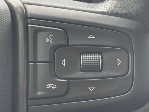 Used 2021 GMC Sierra 1500 AT4 w/ AT4 Premium Package image 13