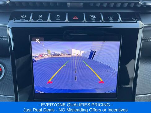 New 2025 Jeep Grand Cherokee L Altitude image 16