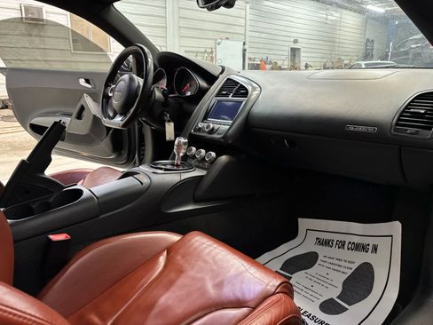 Used 2009 Audi R8 V8 AWD/4WD image 24