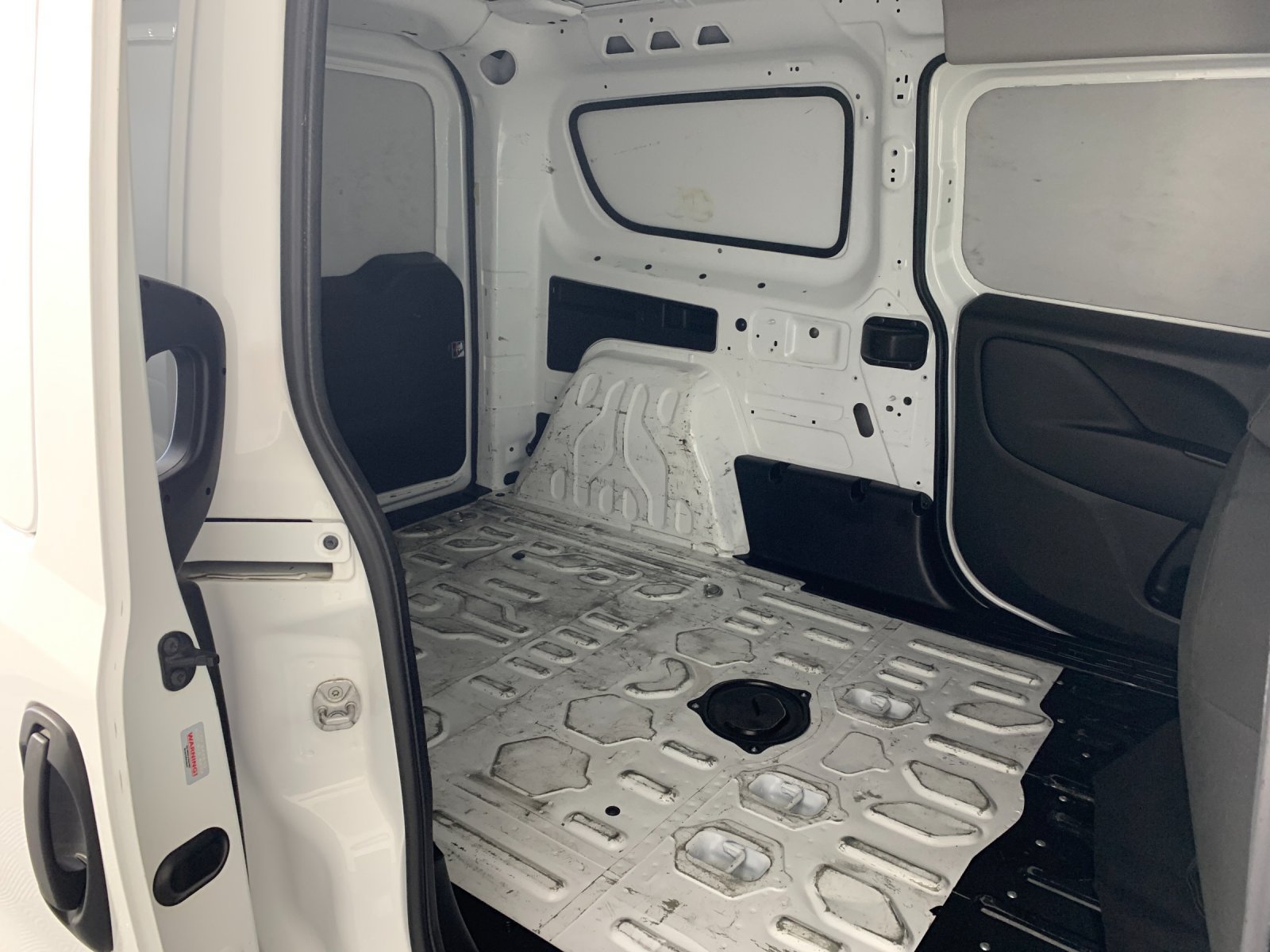 Used 2022 RAM ProMaster City Tradesman FWD image 30