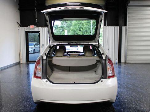 Used 2012 Toyota Prius Four FWD image 33