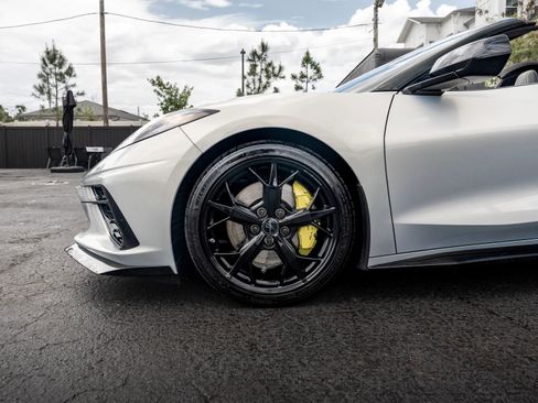 Used 2021 Chevrolet Corvette Stingray Premium Conv w/ Z51 Performance Package RWD image 37
