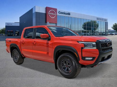 New 2025 Nissan Frontier PRO-4X image 7