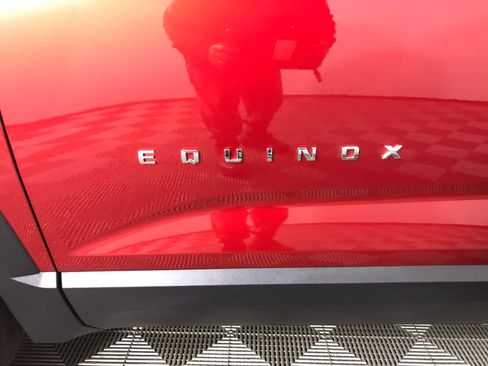 New 2026 Chevrolet Equinox LT w/ Convenience Package II image 5