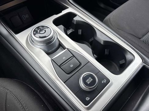 Certified 2022 Ford Explorer XLT image 35