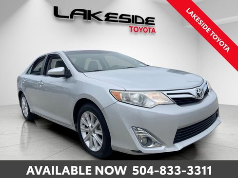 Used 2014 Toyota Camry XLE image 8