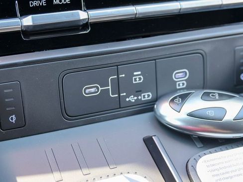 New 2026 Hyundai Santa Fe Calligraphy image 24