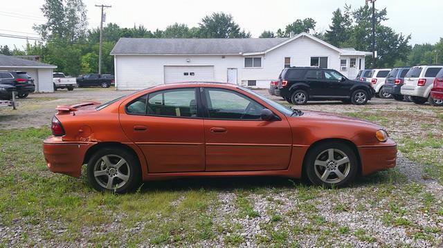 Used 2004 Pontiac Grand Am GT FWD image 3