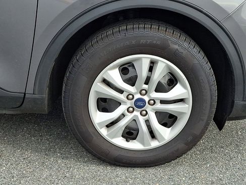 Used 2022 Ford Escape S image 8