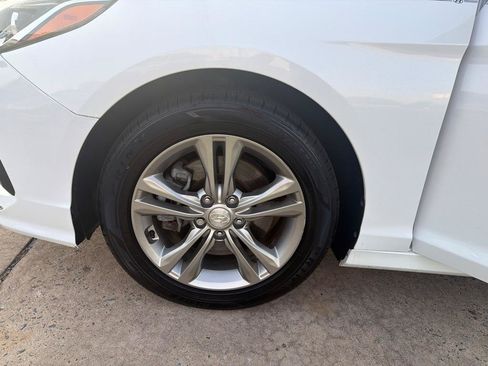 Used 2018 Hyundai Sonata SEL w/ Tech Package 02 FWD image 32