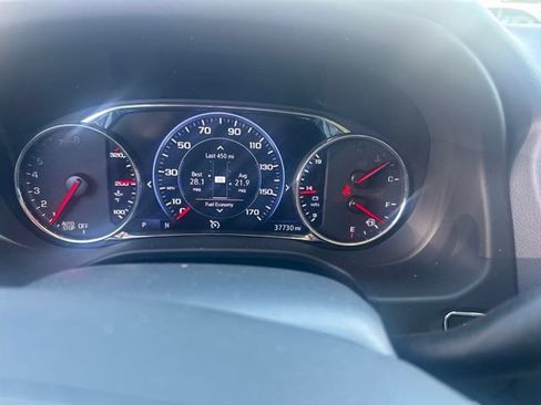 Used 2023 GMC Acadia Denali w/ Trailering Package AWD/4WD image 6