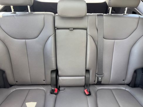 Used 2020 Hyundai Santa Fe SEL w/ Convenience + Premium Package image 20