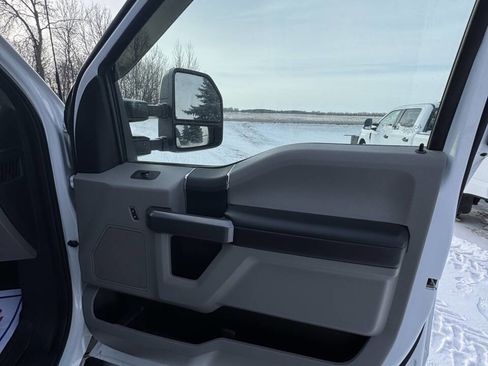 Used 2022 Ford F250 XLT w/ XLT Value Package AWD/4WD image 63