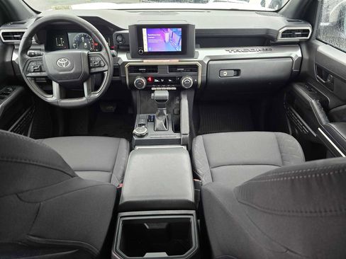 Certified 2025 Toyota Tacoma SR5 image 20