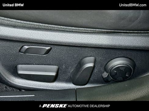 Used 2023 Genesis G70 3.3T w/ Sport Prestige Package RWD image 4