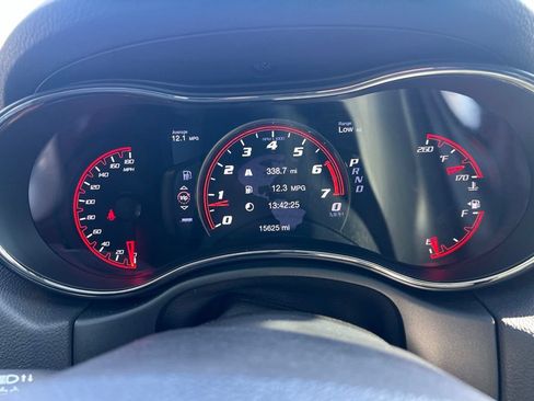 Used 2020 Dodge Durango SRT w/ Technology Group AWD/4WD image 41