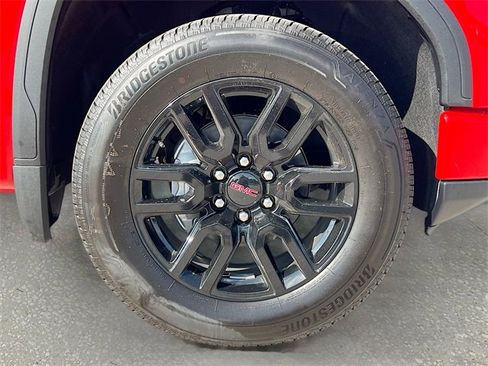 New 2026 GMC Sierra 1500 Elevation image 19
