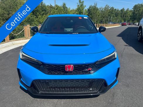 Used 2023 Honda Civic Type R image 2