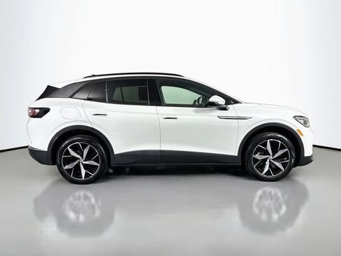 Certified 2023 Volkswagen ID.4 Pro S AWD/4WD image 8