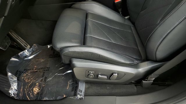Used 2025 BMW X3 xDrive30i w/ Premium Package AWD/4WD image 49