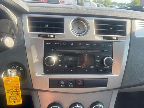 Used 2008 Chrysler Sebring Touring FWD image 17